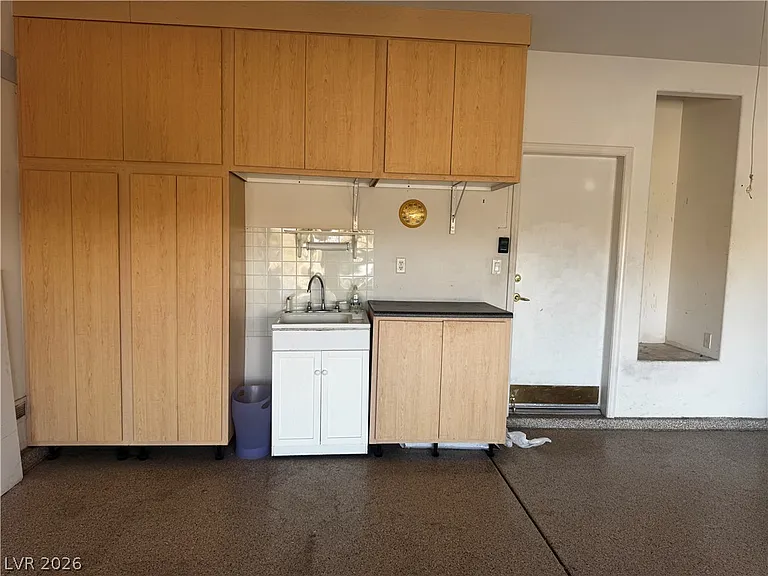 3009 Noblesville Ct — Photo 38