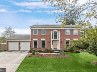 9335 Copernicus Dr, Lanham, MD 20706