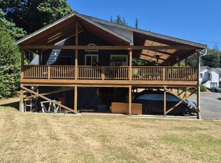 1725 Lakehurst Dr, Bremerton, WA 98312