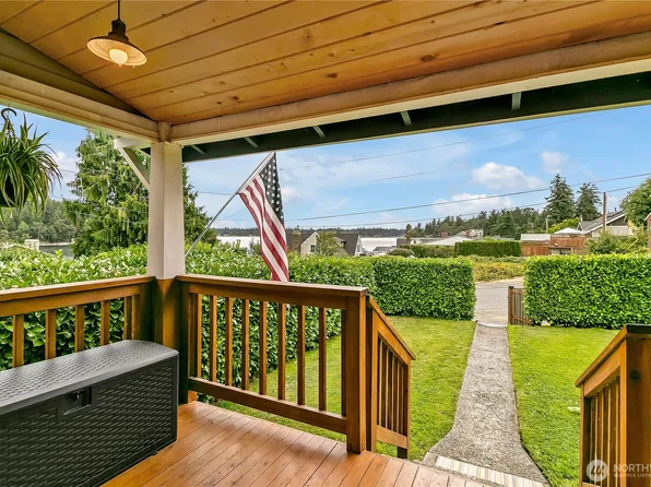 8916 Forest Road SW, Lakewood, WA 98498