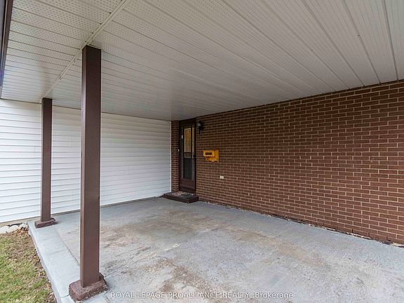3rd image of 21 Miron Rd