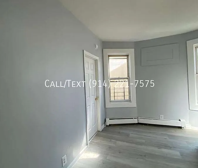 67 Van Cortlandt Park Ave — Photo 3