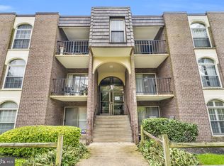 8308 Tobin Rd APT 22, Annandale, VA 22003