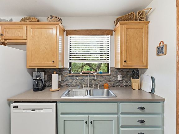 3rd image of 2660 Ranch To Market Rd #3237