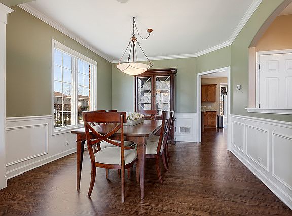 4th image of 16640 W Meadow Hill Ln