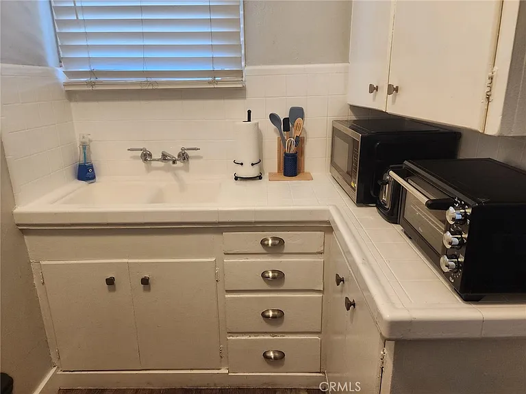 10 Atlantic Ave #706 — Photo 14
