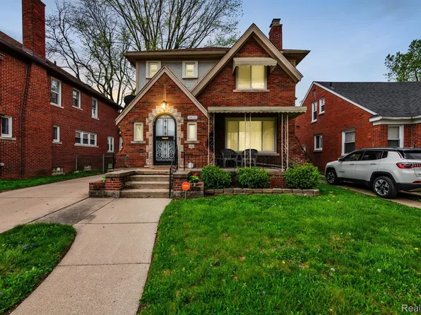 14111 Saint Marys St, Detroit, MI 48227