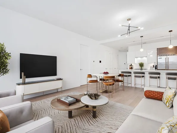 217 51st Ave #215, Long Island City, NY 11101