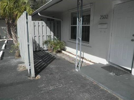 4th image of 2502 NW 3rd Ave #2