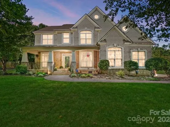 1321 Linden Glen Dr, Matthews, NC 28104