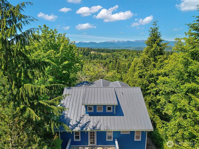 2nd image of 27170 Woodpecker Hill Road NE