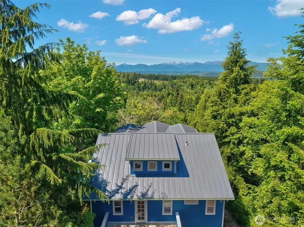 27170 Woodpecker Hill Road NE, Poulsbo, WA 98370