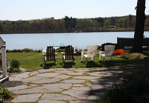 3rd image of 112 Powers Ln