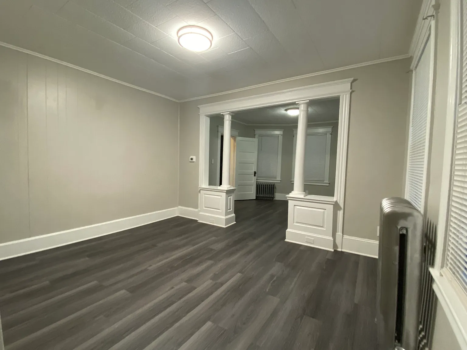 2 bed, 1058 sqft, $1,700 — Photo 2