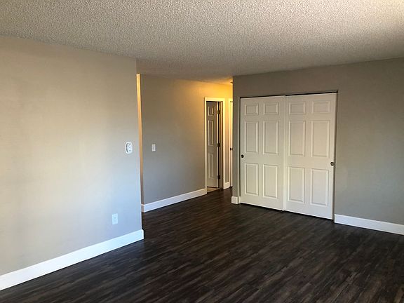 4th image of 13162 E 13th Pl #0