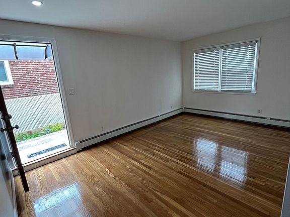 2nd image of 165 Locust Ave Floor 1