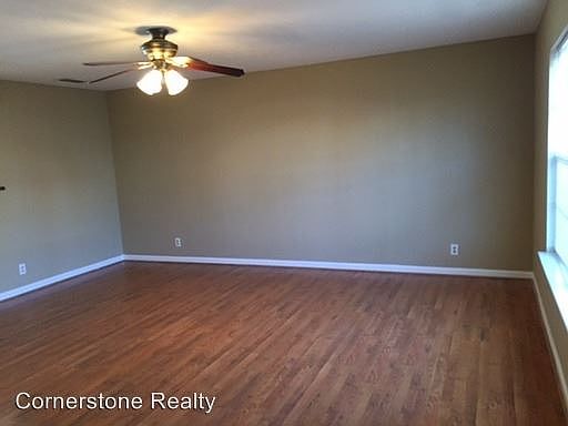 1st image of 367 Arapaho Dr