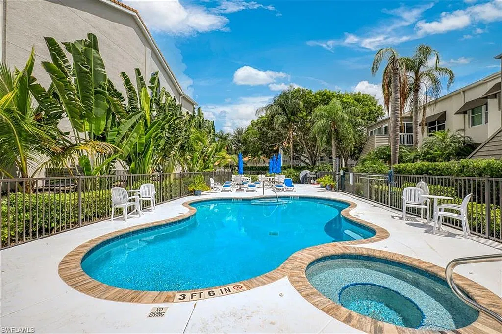2 bed, 2.0 bath, 1374 sqft, $5,000 — Photo 1