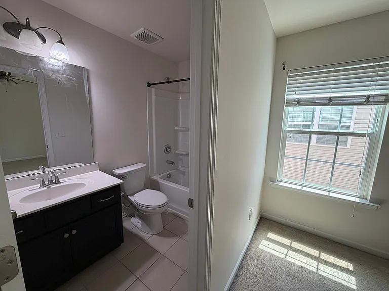 137 Sequoia St — Photo 17