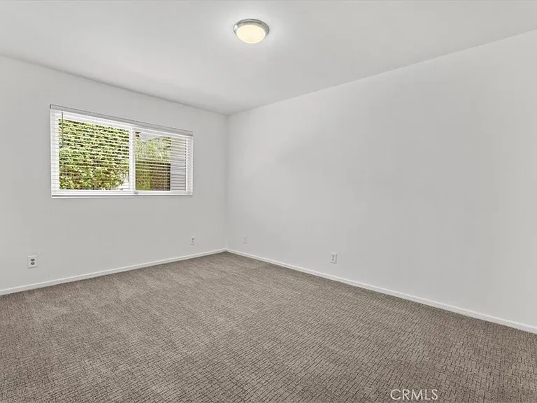 29303 Stonecrest Rd — Photo 17