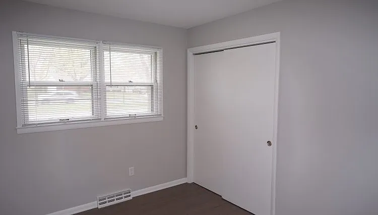 222 S Whitney Way — Photo 16