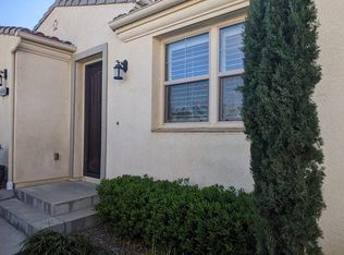 20306 Pienza Ln, Northridge, CA 91326