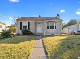 3249 25th St, Rock Island, IL 61201