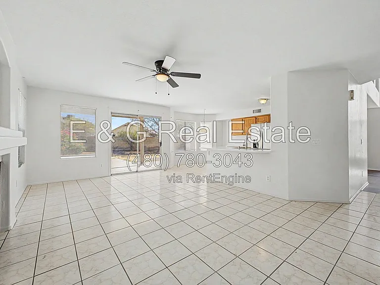 3121 E Wagoner Rd — Photo 7