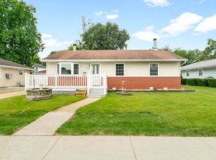 147 N Oakley Ave, Mishawaka, IN 46544