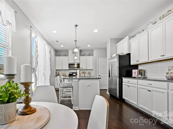 1969 Tablerock Dr, York, SC 29745