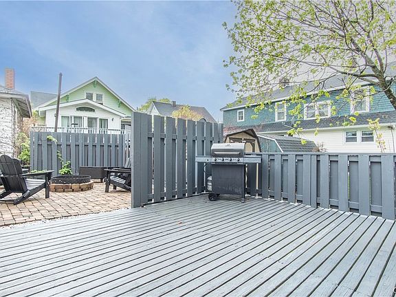 3rd image of 3 Catherine Ave