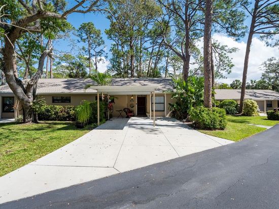 4843 Village Gardens Dr #176, Sarasota, FL 34234