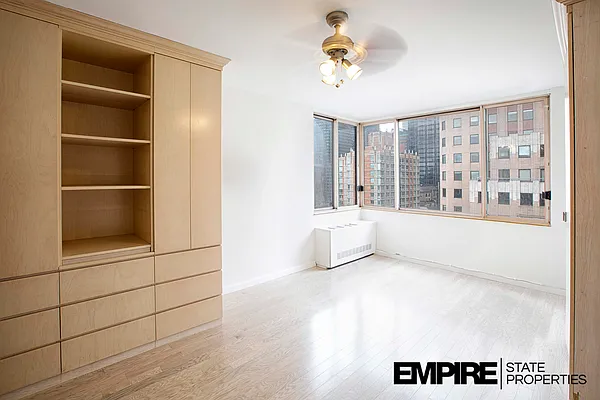 Sold by Empire State Properties | media 10