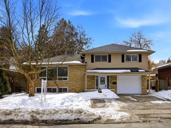 532 Park Rd N, Oshawa, ON L1J 4M7