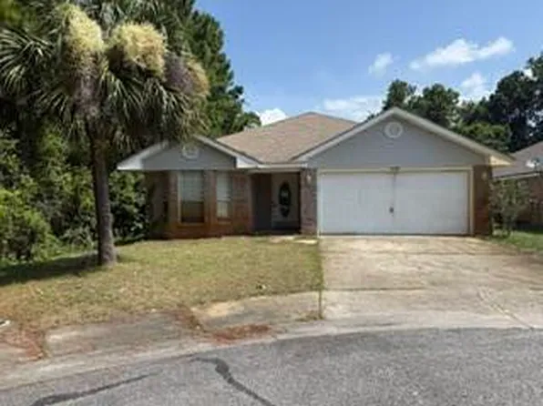 1024 Freeport Ct, Mary Esther, FL 32569