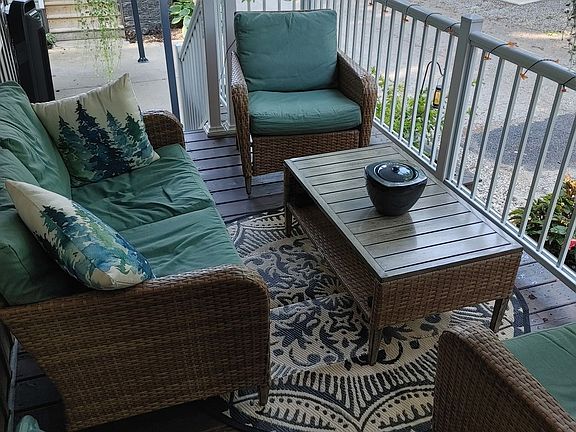 5th image of 22790 Amiens Rd #31