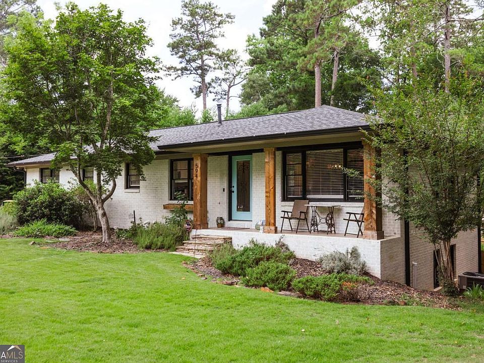1st image of 594 Forest Heights Dr