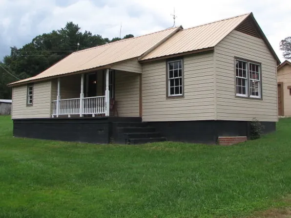 775 Frazier Hollow Rd, Austinville, VA 24312