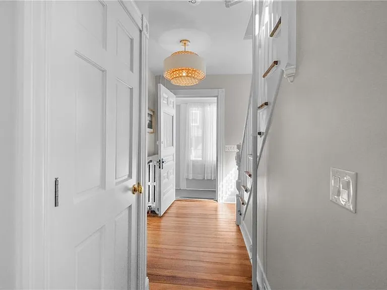 7 Atlantic St — Photo 23