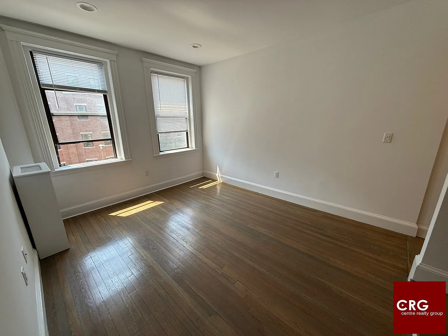 19 Peterborough St — Photo 3