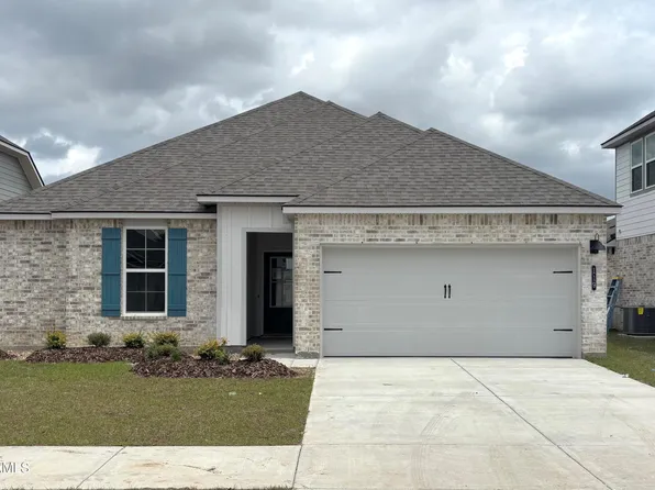 119 Belle Lake Dr, Lafayette, LA 70506