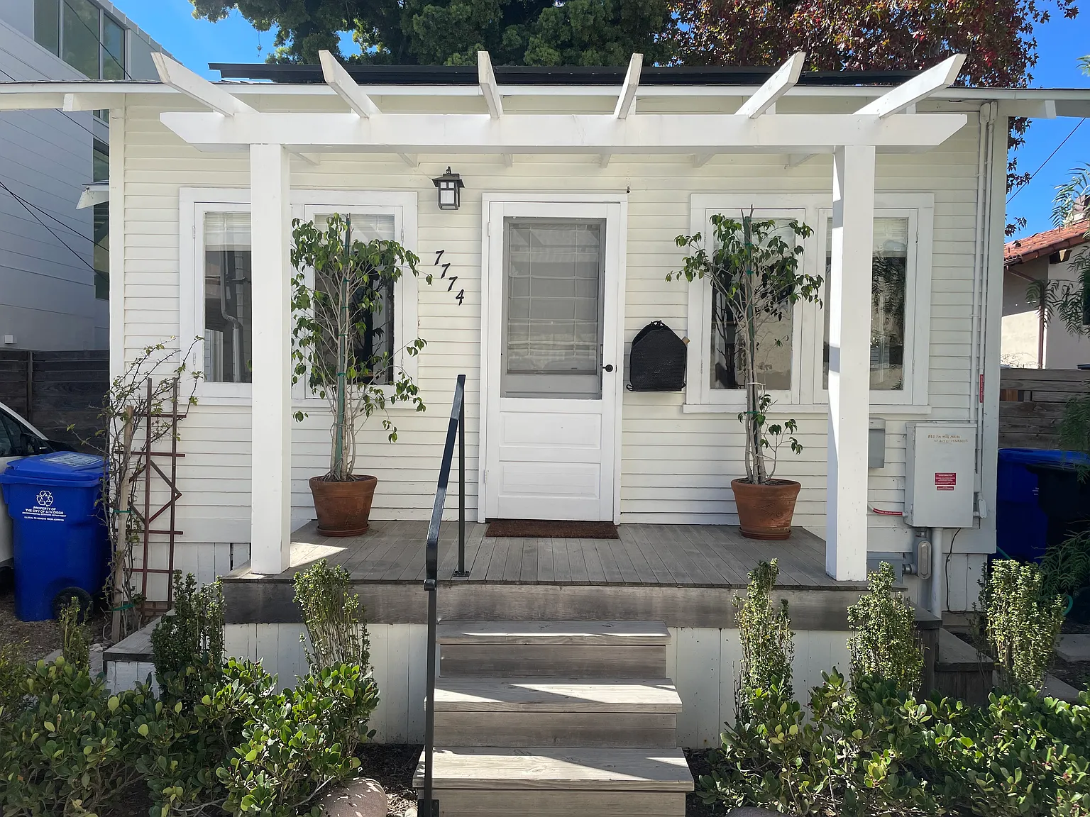 1 bed, 435 sqft, $3,300 — Photo 1