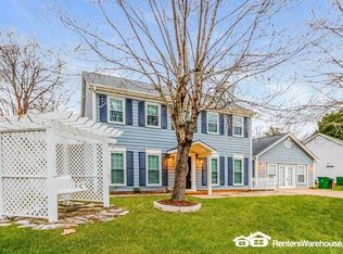 8716 Brampton Dr, Charlotte, NC 28215