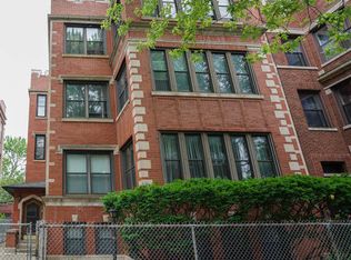 6725 S Ridgeland Ave, Chicago, IL 60649