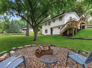 3249 Scott Ave N, Golden Valley, MN 55422