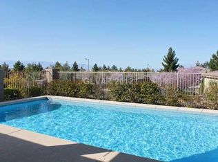 4 Hammock Dunes Ct, Henderson, NV 89052