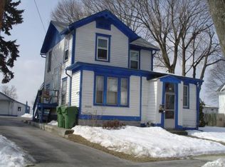 24 McDermott St, Danbury, CT 06810