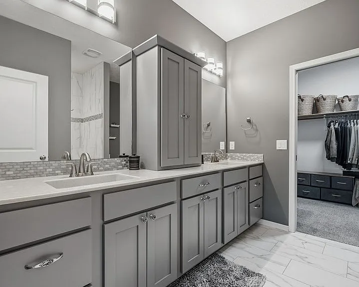 8920 Shadow Creek Ln — Photo 35