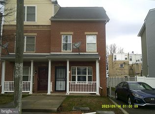 3812 Aspen St, Philadelphia, PA 19104