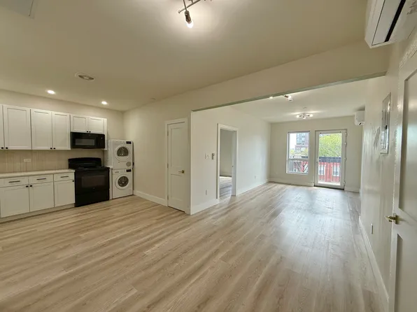 952 Bedford Ave, Brooklyn, NY